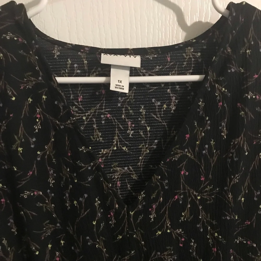 New Ava & Viv Womens Size 1x 3/4 inch boho sleeves dress with pockets in black - Picture 2 of 5